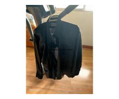 Camisa negra  de  vestir  10  € - 4/10