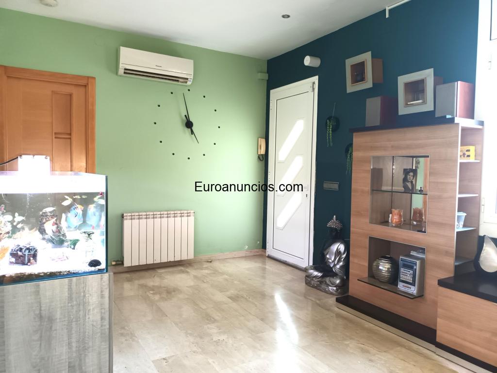 Estoy en venta parcela de 900m2 + casa de 122m2