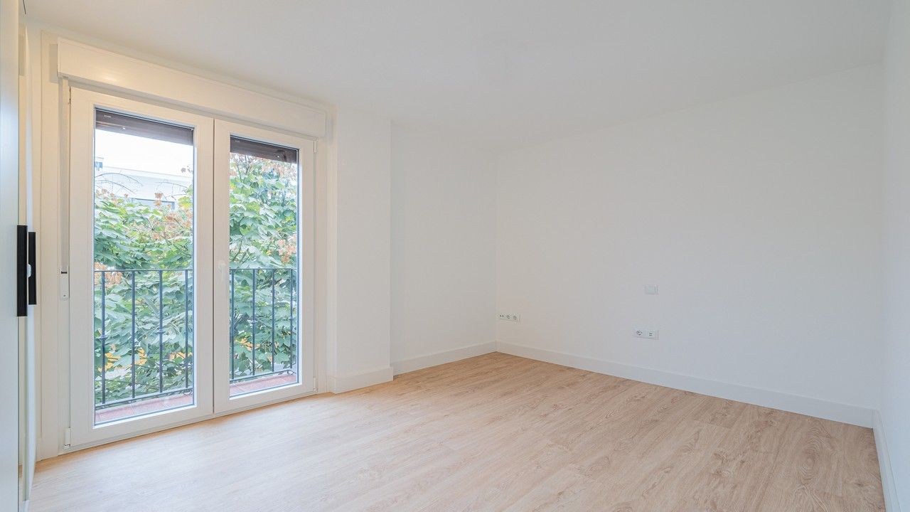 montaje de suelos de maderas laminados vinilo