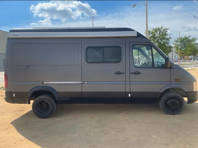 Vendo furgoneta Camper Volkswagen