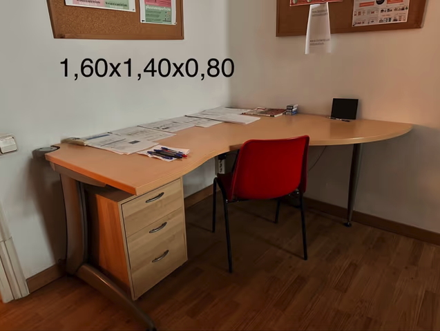 VENDO MESAS DE DESPACHO