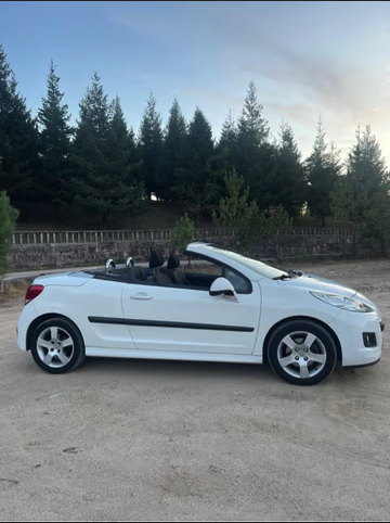 Peugeot 207 cc 1.6 120 cv