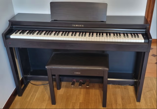 Piano yamaha clavinova clp 120