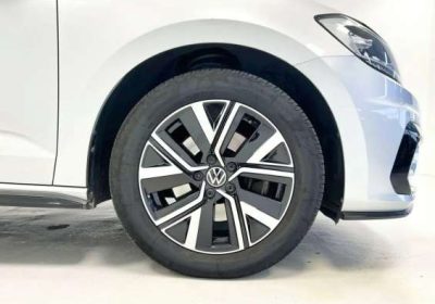 volkswagen-touran-2-0tdi-cr-bmt-sport-dsg7_e0qrtdn_3