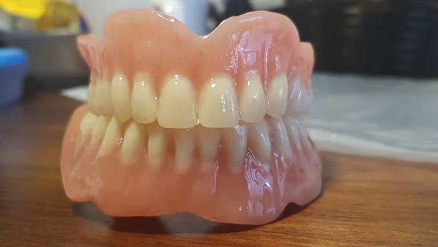 Protesis dentales a domicilio,