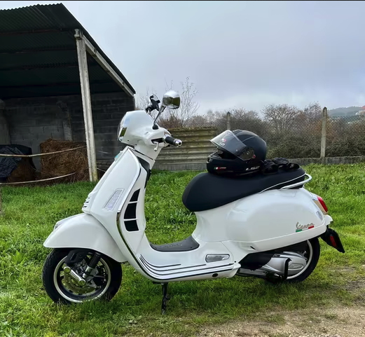 Vespa gts 300 hpe