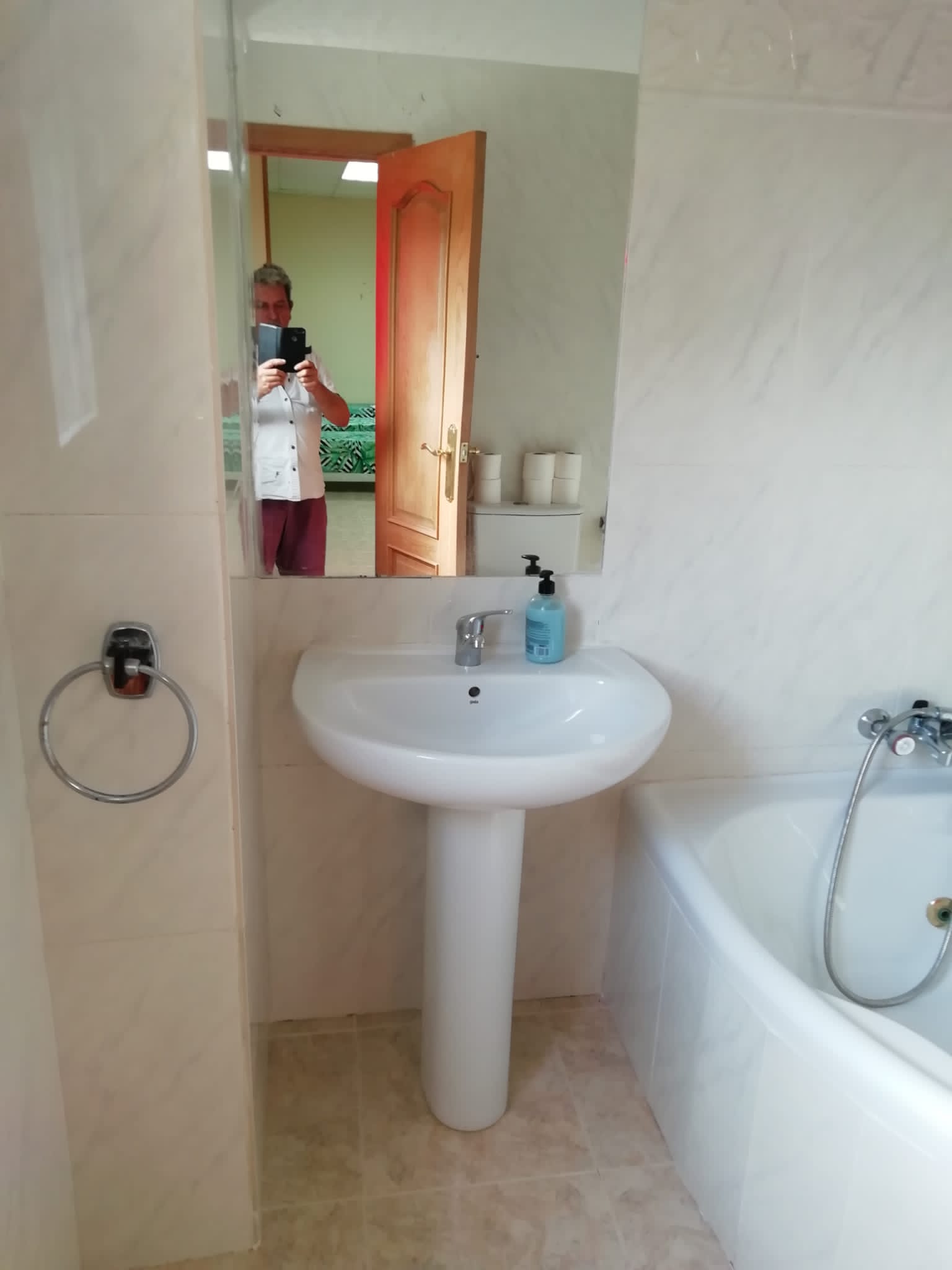 Se alquila salón por días para eventos