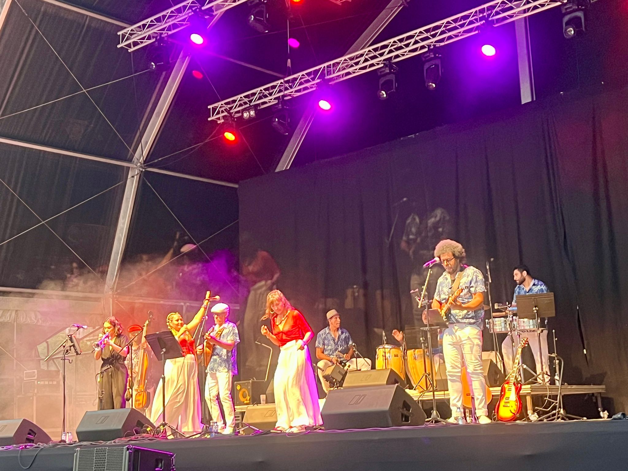 Conjunto tradicion cariñosa