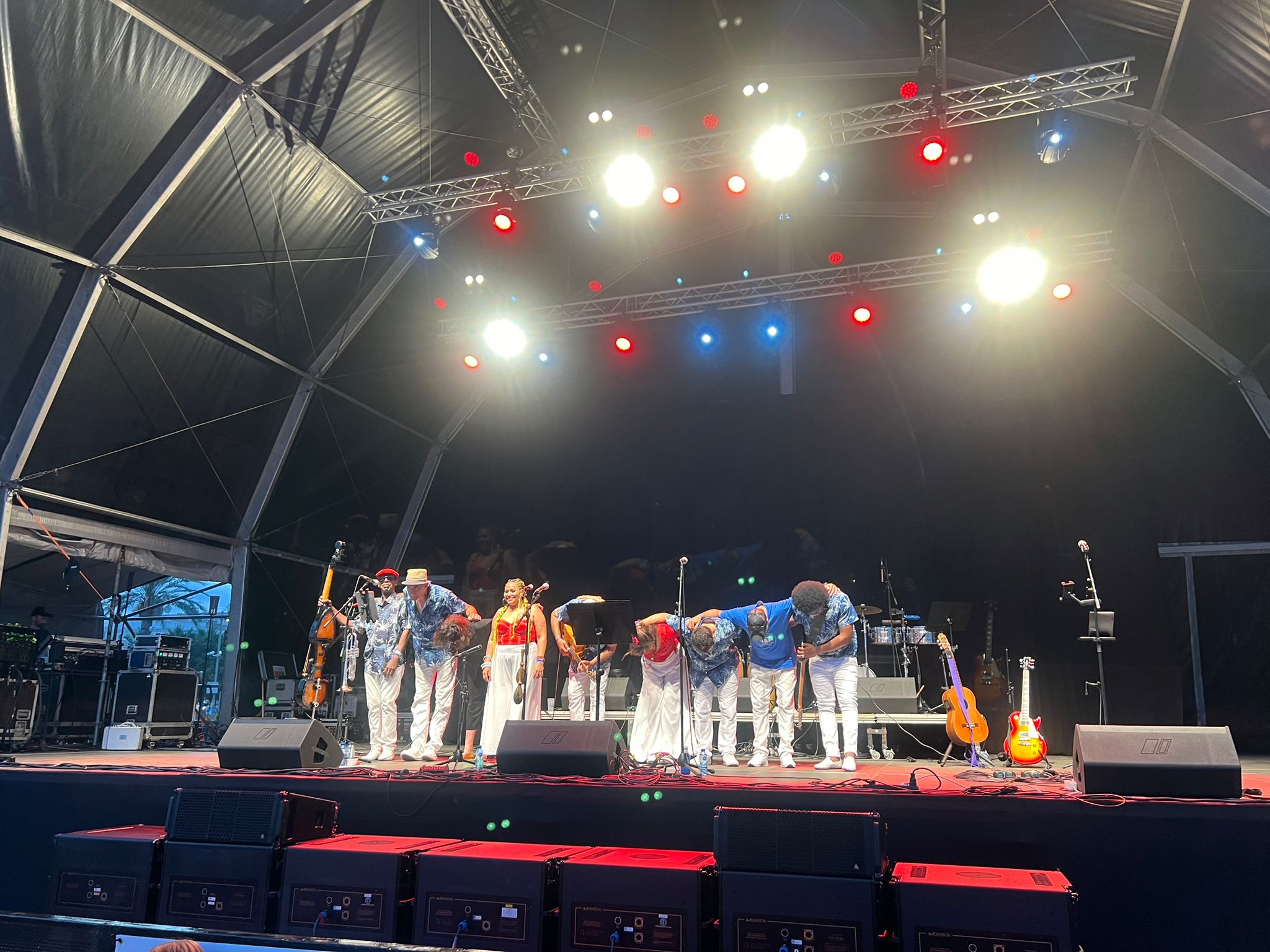 Conjunto tradicion cariñosa