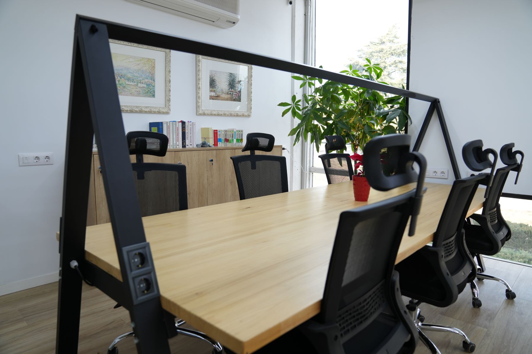 Alquiler espacios de trabajo en coworking – sant quirze del vallès