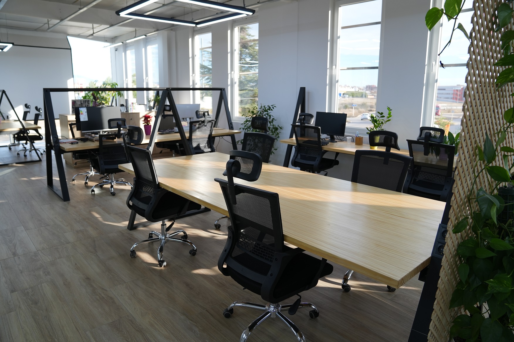 Alquiler espacios de trabajo en coworking – sant quirze del vallès