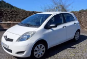 Vendo toyota yaris