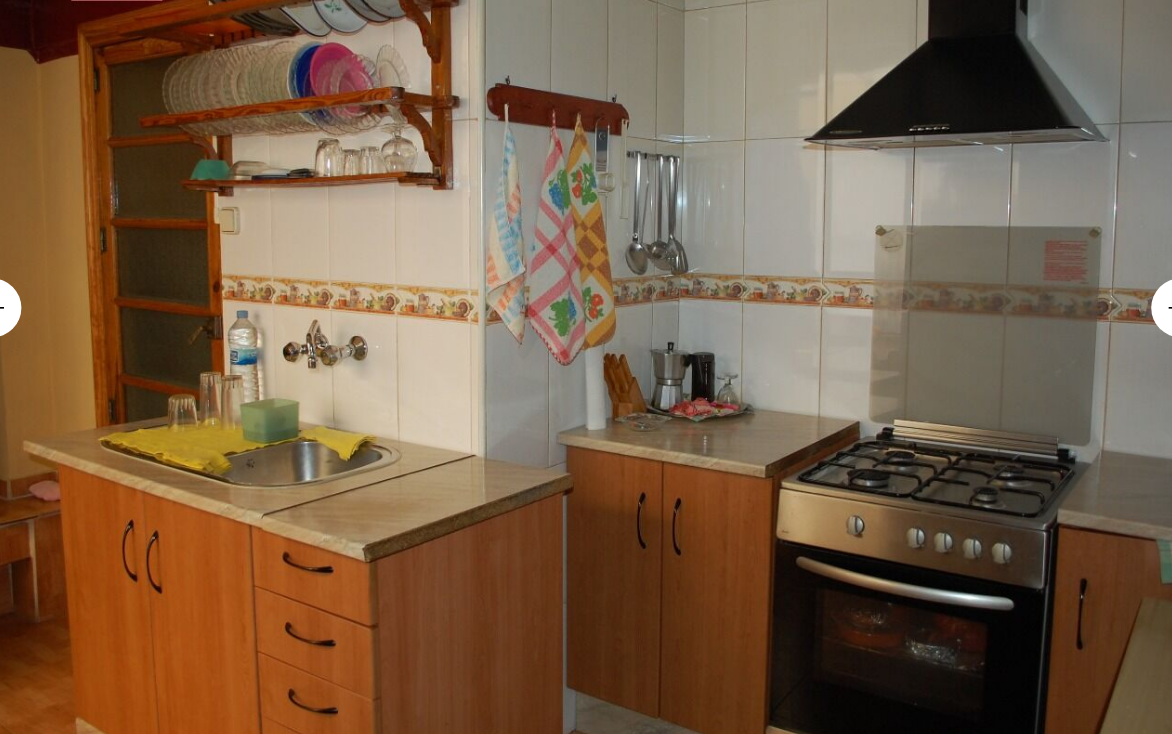 Casa plurifamiliar sin vecinos y con garajes en el centro de la ciudap