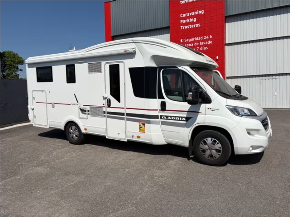 Adria matrix m 670 sl