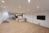 Instalador de suelos de maderas laminados vinilos spc