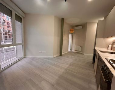 Montaje desuelos vinilos spc suelos de maderas laminados